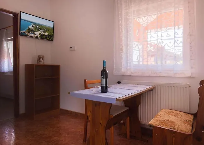 아파트 Pula, Istria 12 풀라