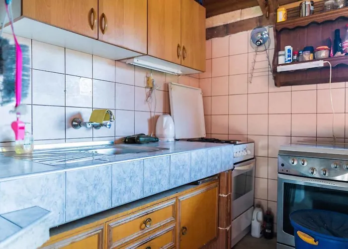 아파트 Pula, Istria 12 *