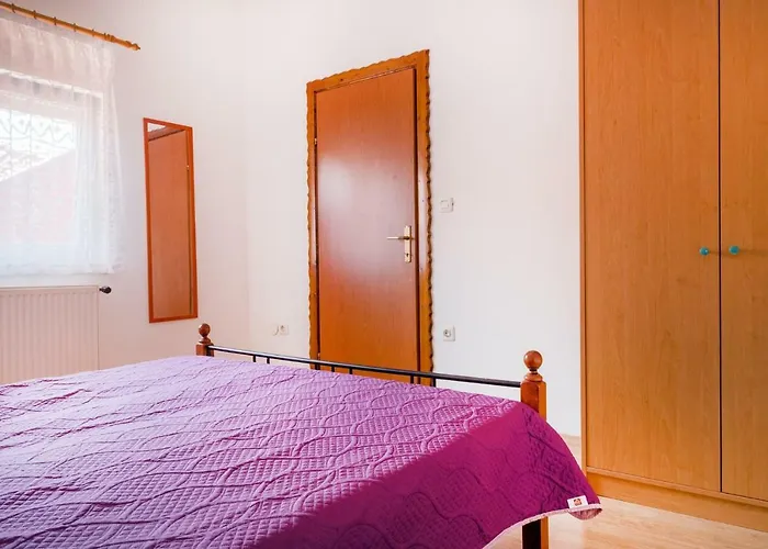 아파트 Pula, Istria 12